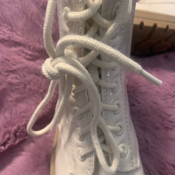 NEW Ladies Side Zip Boots Size 9 by SODA - Picture 3 of 6